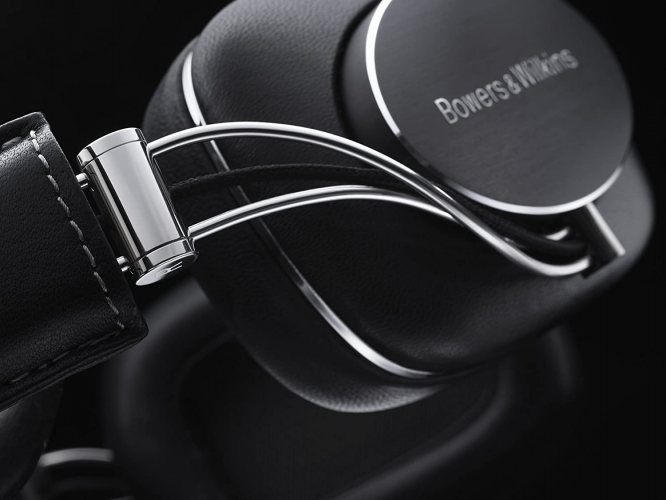 Bowers & Wilkins P7